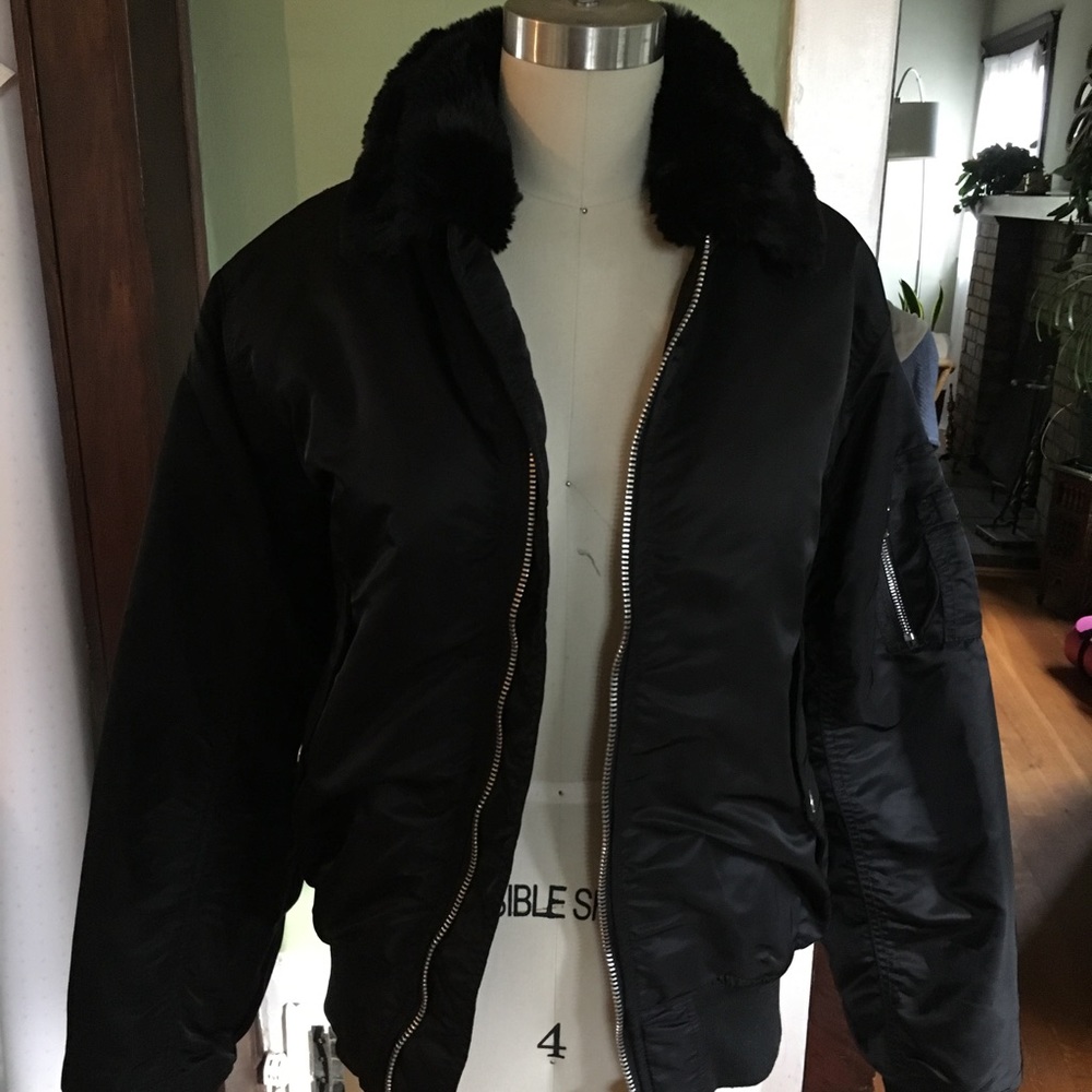 BRAND NEW Smoke Rise Bomber Jacket- Men's Small