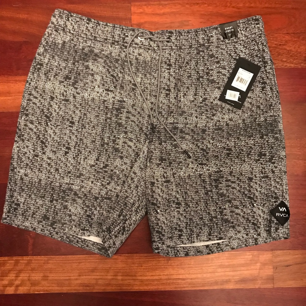 Men’s RVCA Hybrid Short XL
