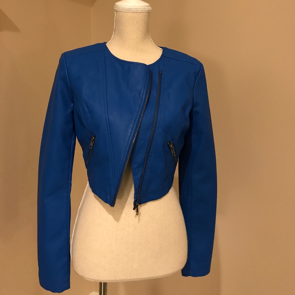 Gorgeous faux leather jacket