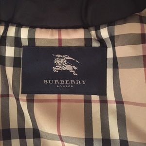 Burberry women's medium coat
