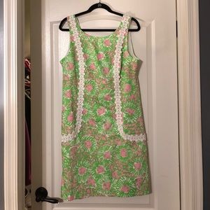 Beautiful NWT Lilly Pulitzer Size 14 Dress