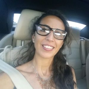 Meet your Posher, Melina