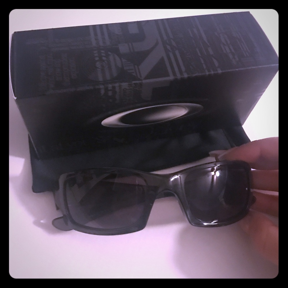 Oakley Grey Smoke Sunglasses Brand New