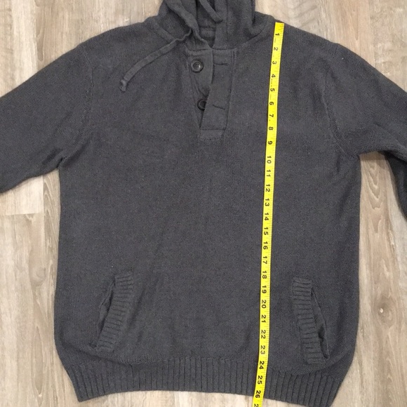 Men’s hooded sweater top - Picture 6 of 7