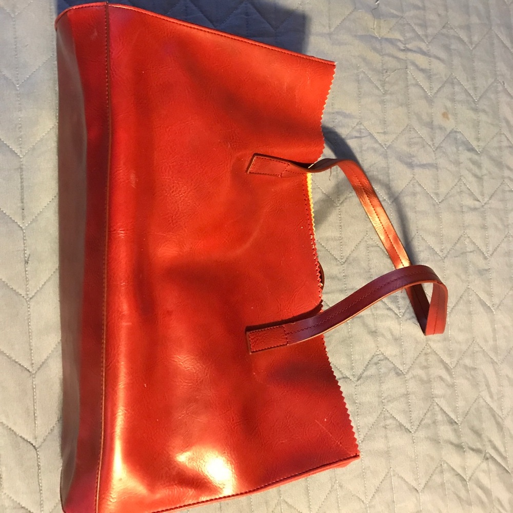 Red shopping bag
