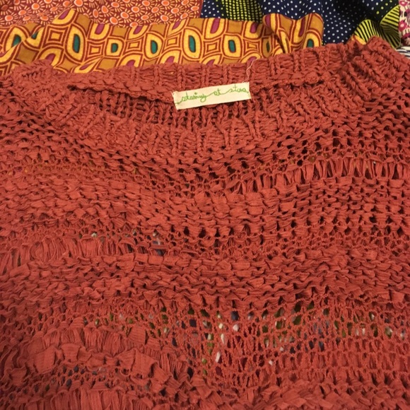 Sweater - Picture 4 of 4