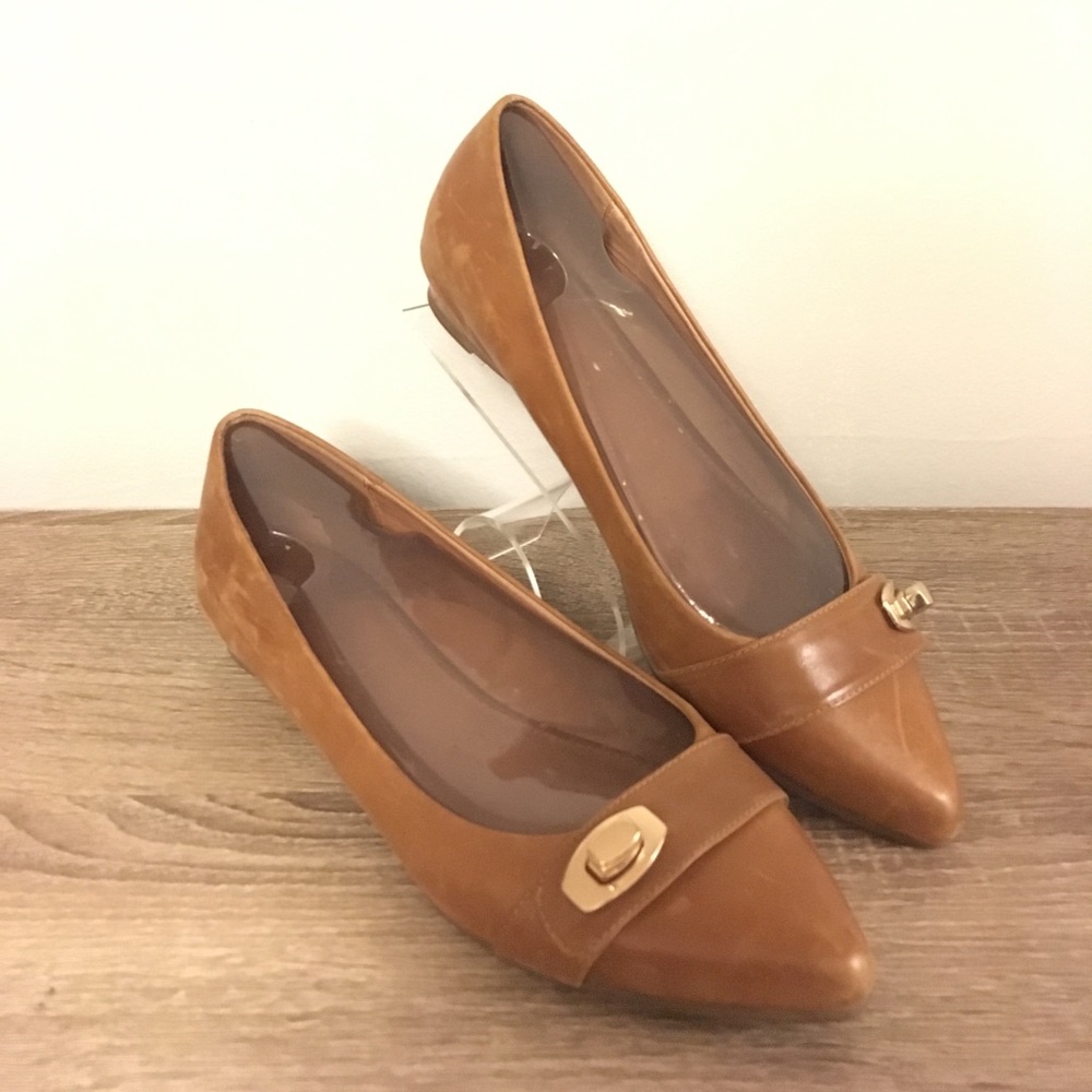 Aldo Pointed 1/2" Leather Flats Gold Hardware