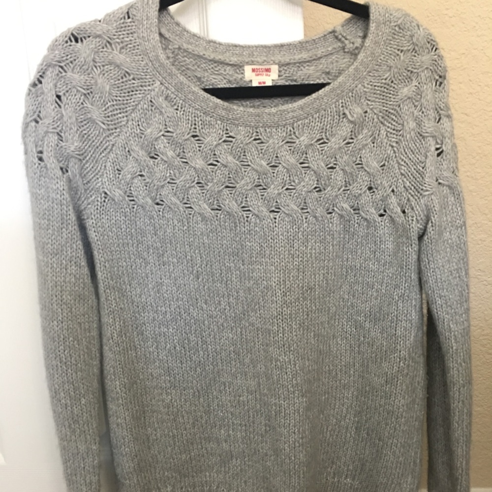 Gray Mossimo Sweater.