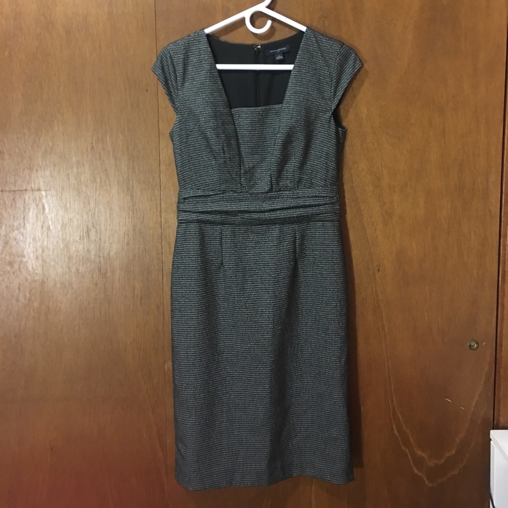 NWOT Banana Republic houndstooth sheath dress