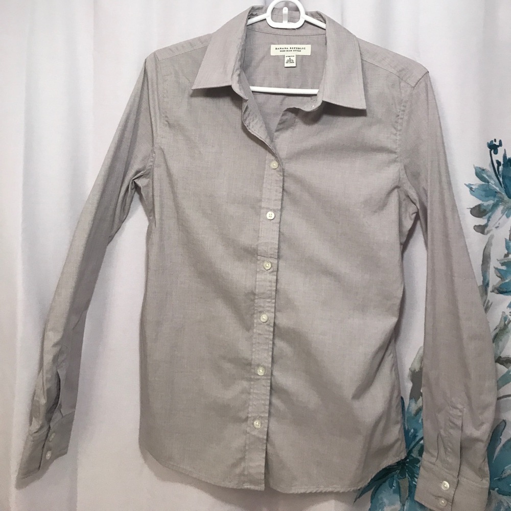 Banana Republic Fitted Button Down