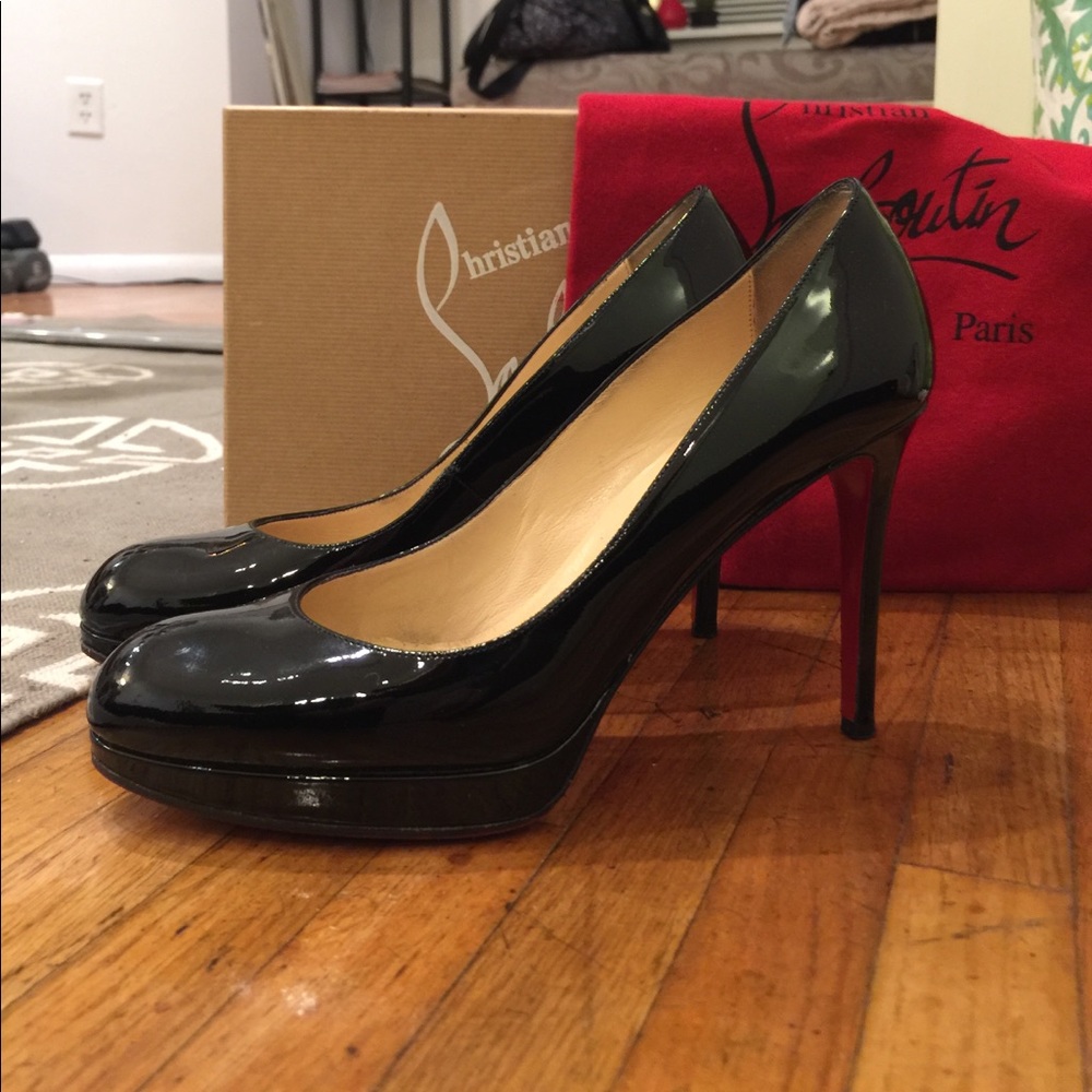 Christian Louboutin New Simple Pump