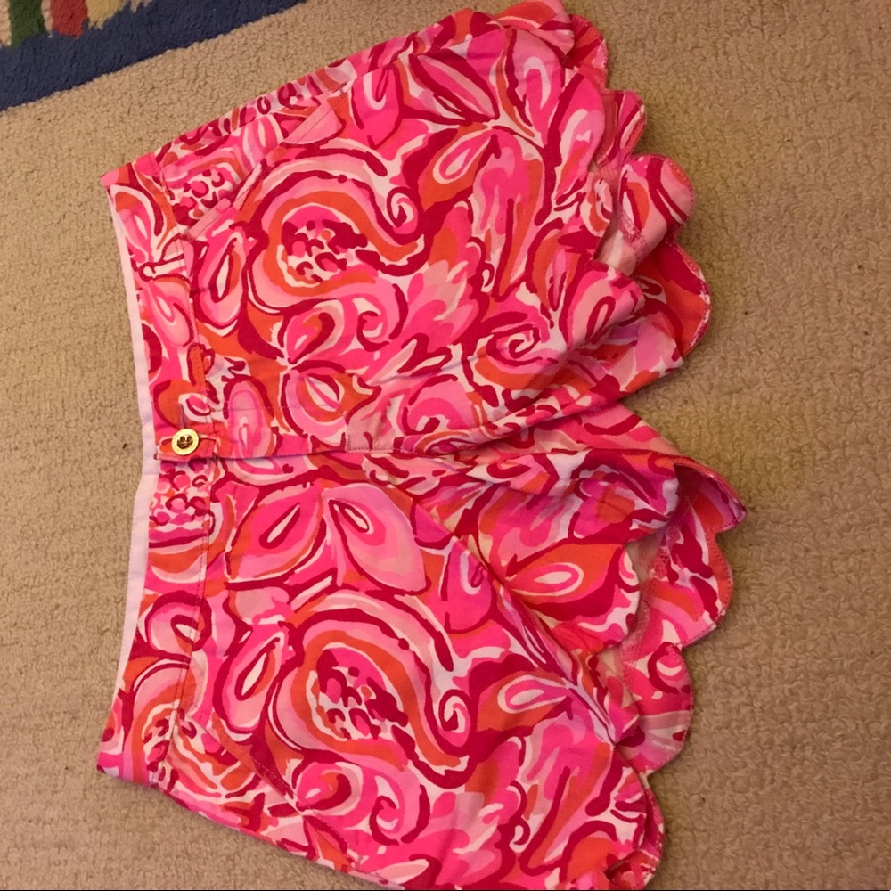 Lilly Pulitzer Buttercup shorts
