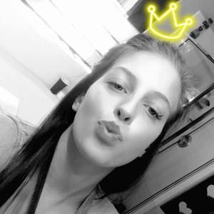 Meet your Posher, Brianna