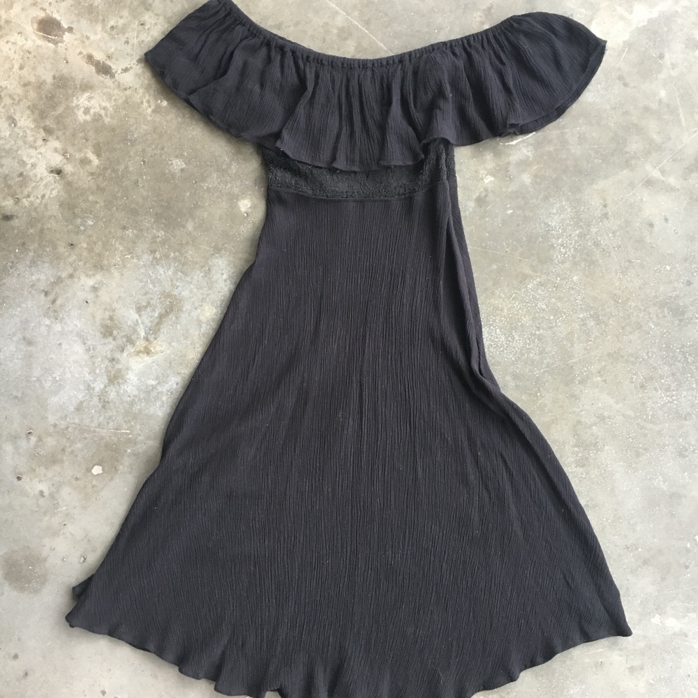 Kimchi blue off the shoulder dress