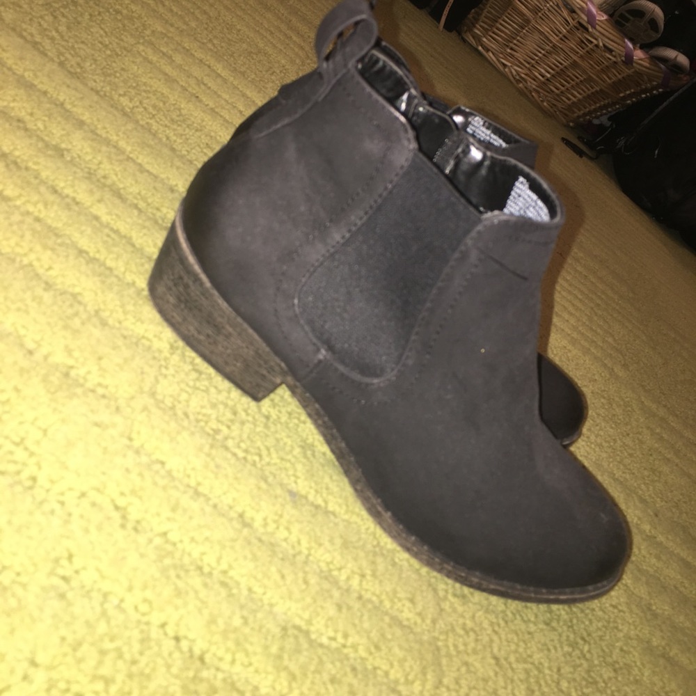 Black Booties