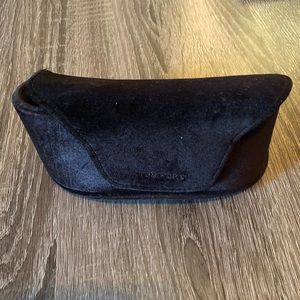 Tom Ford velvet sunglasses case