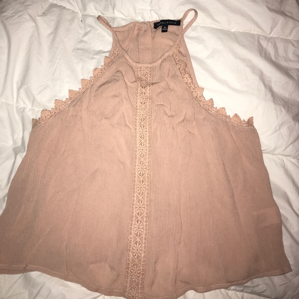 Peach halter tank