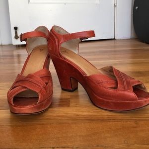 Frye Peep Toe Pump