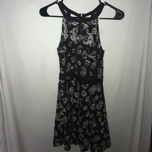 Sunflower lace dress