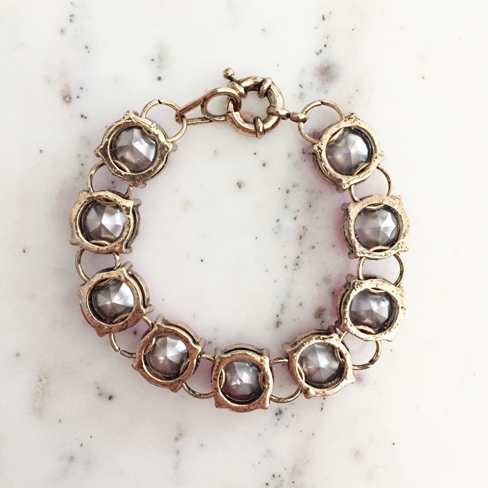 "Carrie" Bracelet || Magenta Crystal Statement - Picture 3 of 9