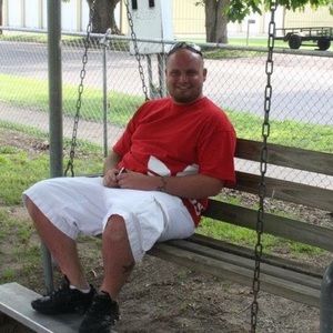 Meet your Posher, Devin