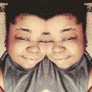 Meet your Posher, Pamela