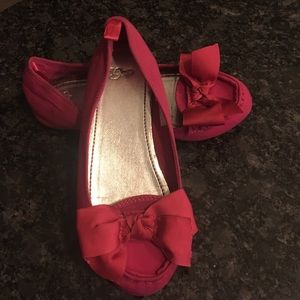 Pink GAP flats. Size 13.