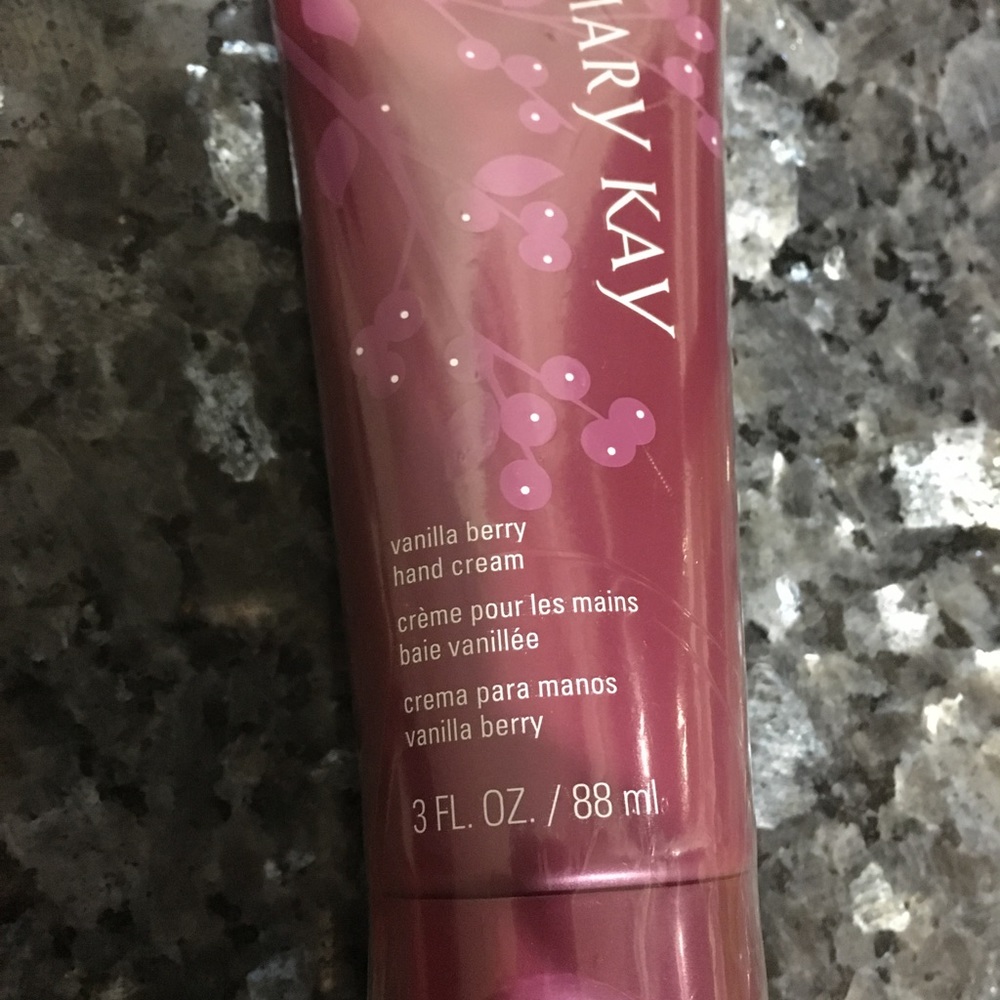 Mary Kay Vanilla Berry hand cream
