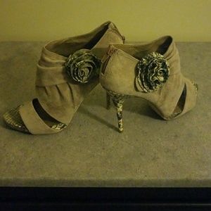 Steve Madden Luxe Shoe