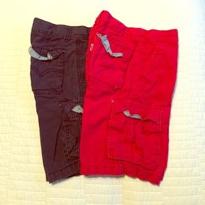 2 Levi’s Boys Cargo Shorts
