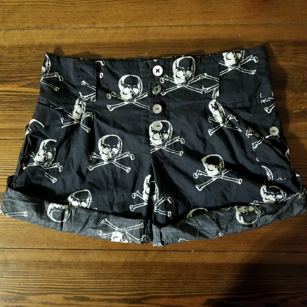 Skull & Crossbone Shorts