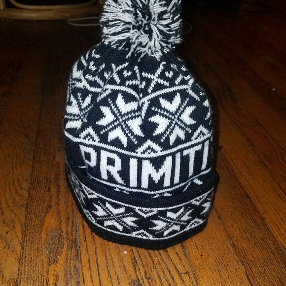 Primitive beanie - Picture 2 of 2