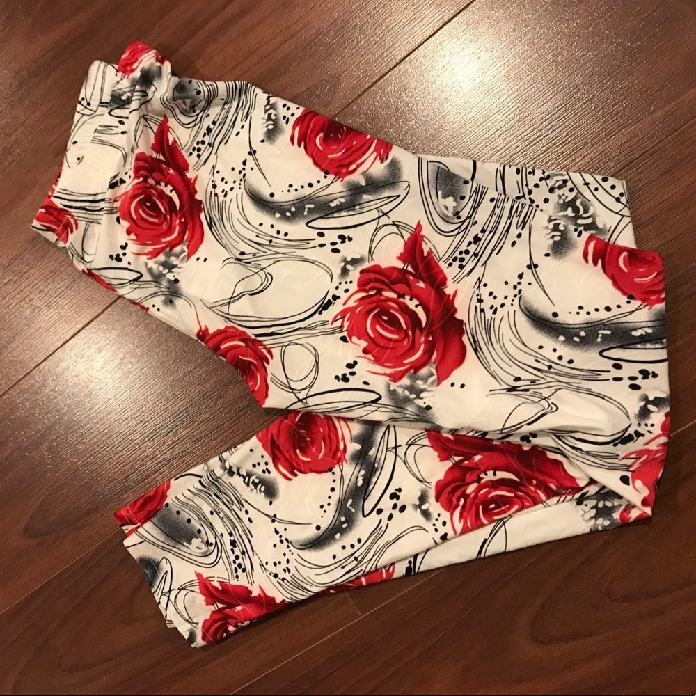 Leggings with roses size S/M
