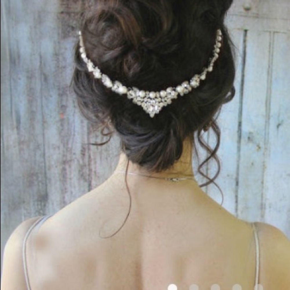 Unique Bridal Head Chain