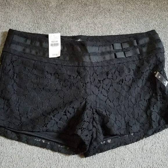 Wet Seal - Picture 1 of 2
