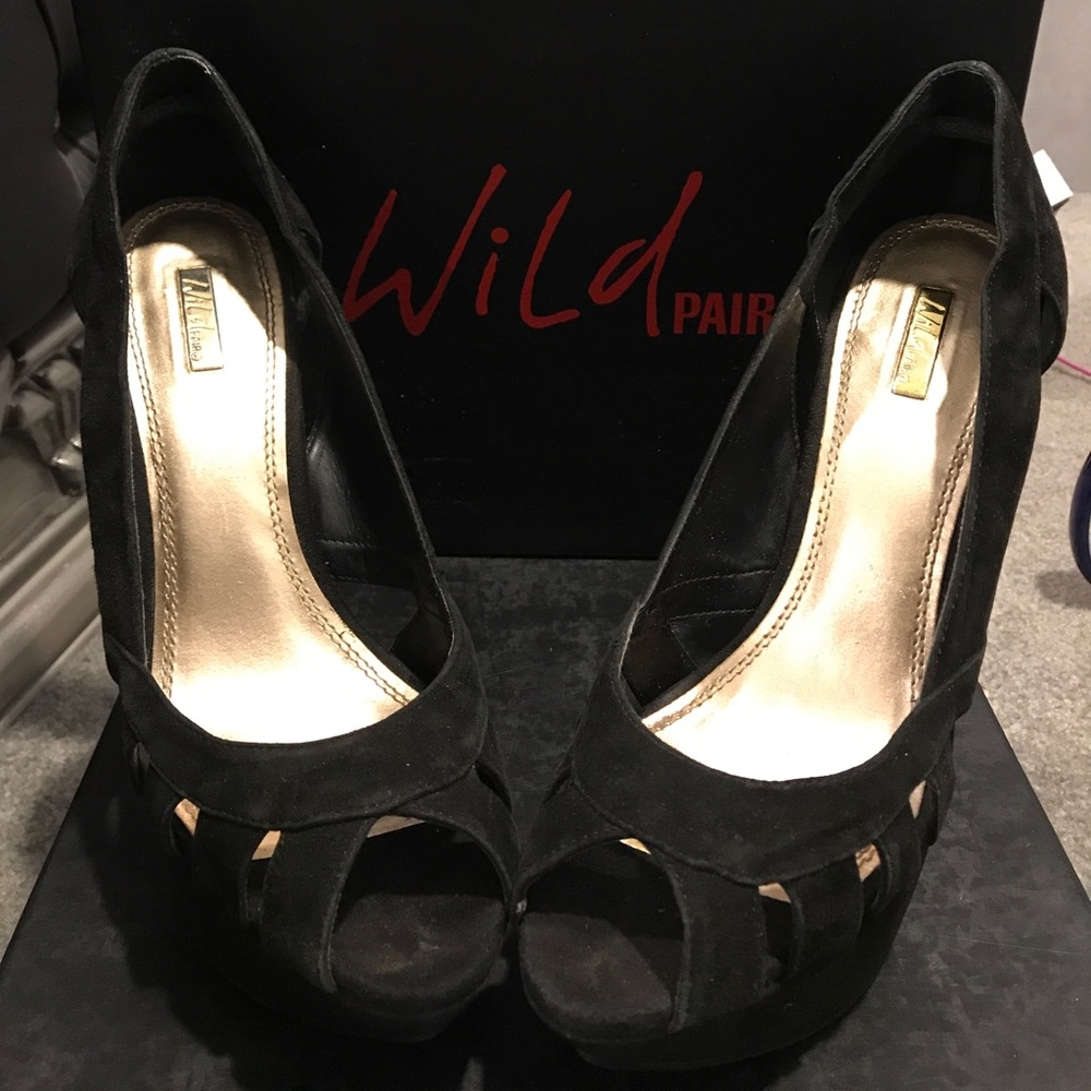 Wild pair black heels