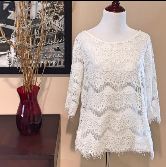 Zara Tops - Zara TRF Art Deco Lace Zipper back Top Blouse