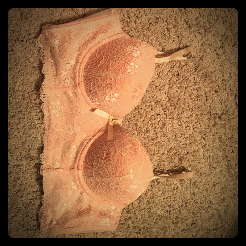Lace bra