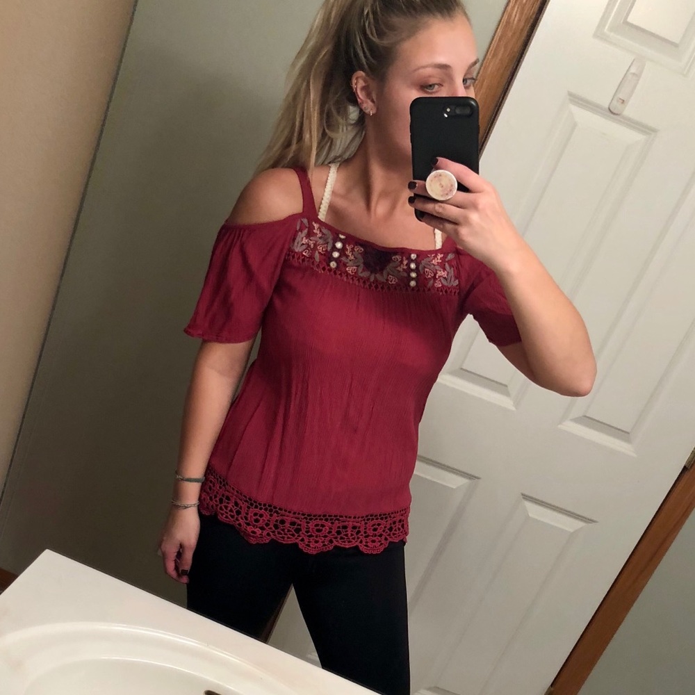 tank/off the shoulder top