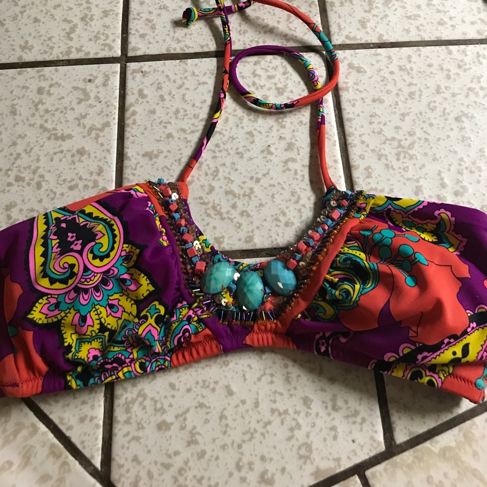 Victoria's Secret Swim Top small