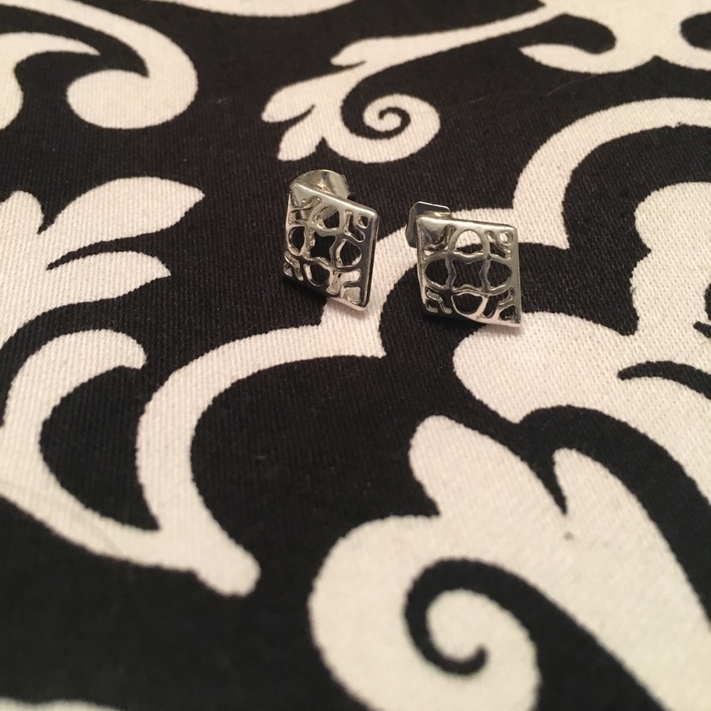 Diamond shaped stud earrings