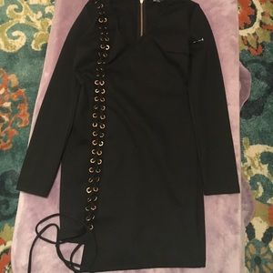 Fashion Nova NWOT size M lace up dress