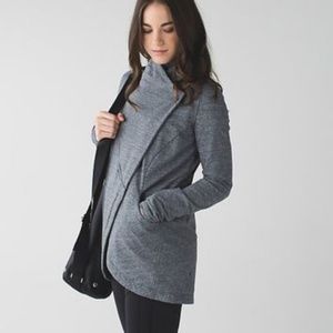Lululemon Gray That's a Wrap Sweater Sz 4