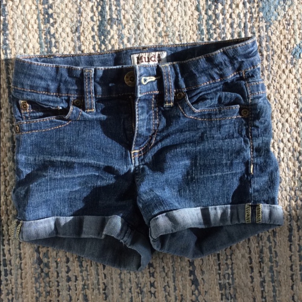 Mutt shorts! $10 Kid’s L