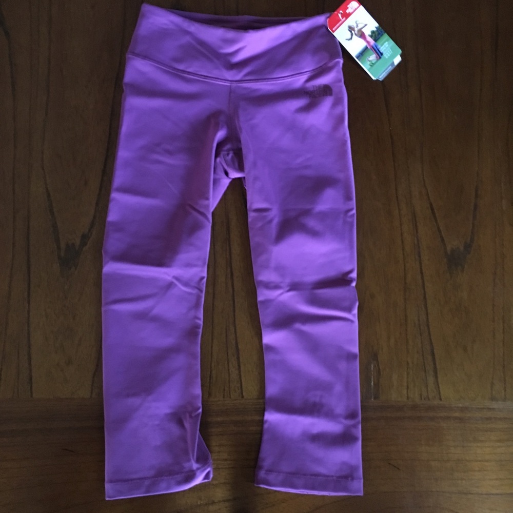 NWT The North Face FlashDry Purple Capri Leggings