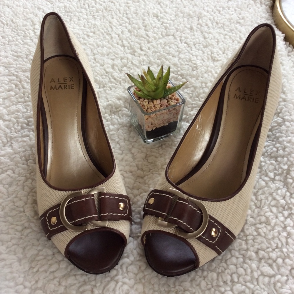 Cream & Brown Buckle Kitten Heels