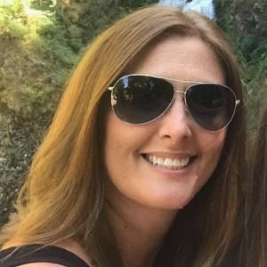 Meet your Posher, Renee