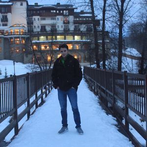 Meet your Posher, Adam