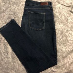 Modern skinny jeans