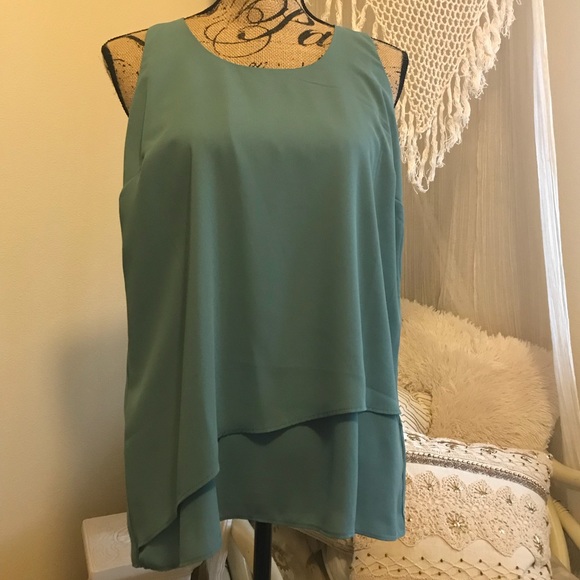 Blouse - Picture 2 of 4